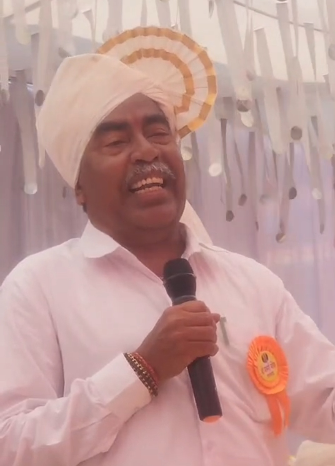 मंदिरे गावच्या ‘संस्काराची’ शिदोरी: आ. विठ्ठल हलगेकर…